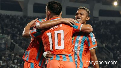 Kalahkan Garudayaksa 2-1, Persib Bandung Kembali ke Jalur Kemenangan