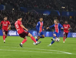 PSG Bungkam Lyon 2-0: Barcola dan Dembele Jadi Bintang