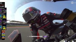 Marco Bezzecchi Juara di Mandalika, Aprilia Kuasai Posisi 1-2-3-4 (1) Marco Bezzecchi Juara di Mandalika, Aprilia Kuasai Posisi 1-2-3-4 (1)