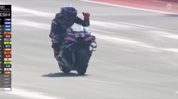 Marco Bezzecchi Juara di Mandalika, Aprilia Kuasai Posisi 1-2-3-4 (2) Marco Bezzecchi Juara di Mandalika, Aprilia Kuasai Posisi 1-2-3-4 (2)